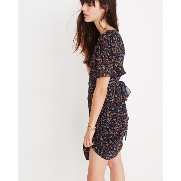 Madewell Dresses & Skirts - Madewell Garden Party Cross Front Minidress